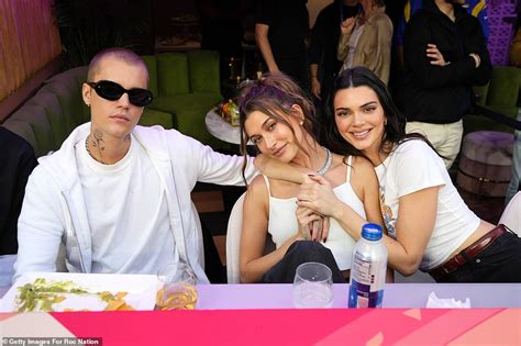 Kendall Jenner Hailey And Justin Bieber Lead Celebrities At The Super