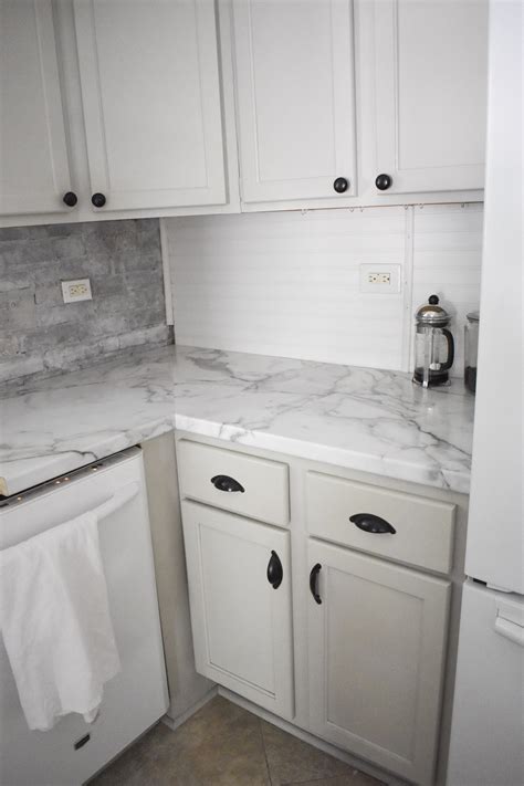 View our recommendations on how to clean and disinfect your formica. White Formica Countertops - BSTCountertops