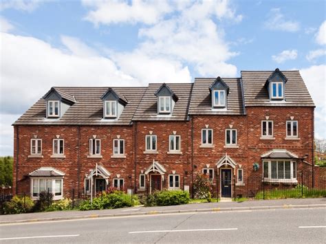 Nationwide: House price growth in the UK continues to stall - Business