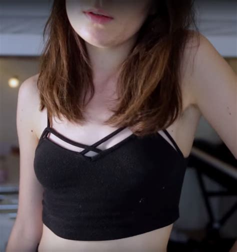 Sexy Youtubers Nip Slips S Leaks More