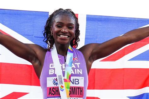 Dina Asher Smith Sets New British Record To Win Womens 60m At World Indoor Tour In Germany