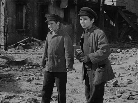 Мальчик из Сталинграда The Boy From Stalingrad 1943 США Dvd Rip