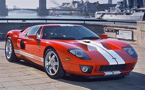 Price details, trims, and specs overview, interior features, exterior design, mpg and.the ford gt is not only a car that will be produced for a limited period, but it's also incredibly difficult for prospective buyers to be approved to buy one. Ford GT, ma voiture de rêve - Guide Auto