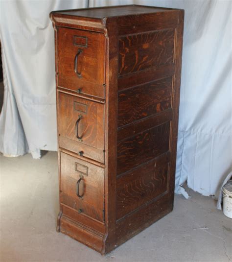 Filing cabinets are essential to staying neat and organized. Bargain John's Antiques | Antique Oak File Cabinet - 3 ...