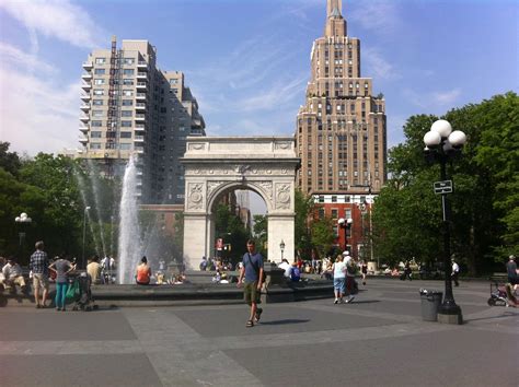check out the beautiful washington square in new york city photos boomsbeat