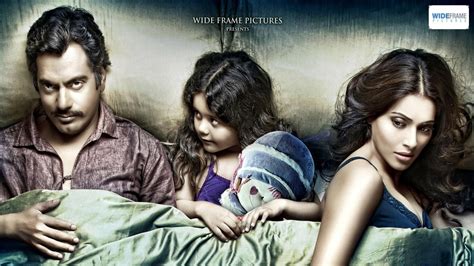 Aatma Bollywood Movie 2013 Full Hd Wallpapers Hdwalle