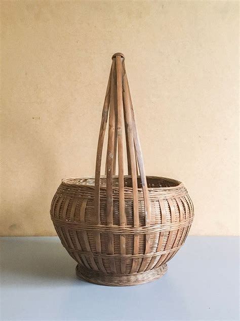 Vintage Open Weave Reed Basket Oval Basket with Handle | Etsy | Basket, Plant basket, Open weave