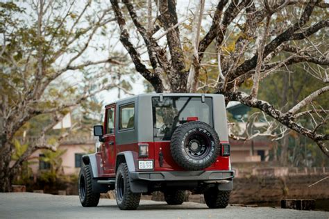 Mahindra Thar Crdi X Modified Into Jeep Mahindra Thar Wrangler Jeep
