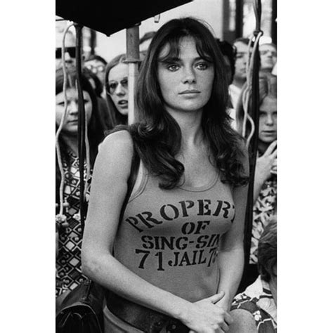 Jacqueline Bisset Sexy Pose In Strapless T Shirt Thief Who Came To
