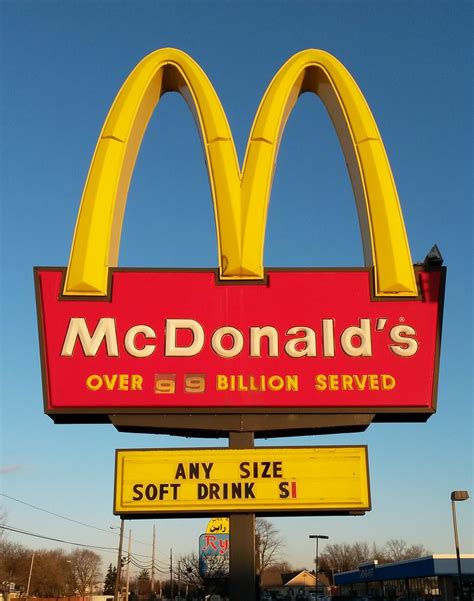Mcdonalds Sign Over 99 Billion Served Mcdonalds Sign In Flickr
