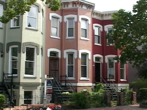 Paint And Landscaping For A Historic Row House Row House Exterior