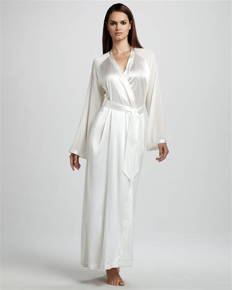 Lyst La Perla Vestaglie Long Silk Robe Neutral In White