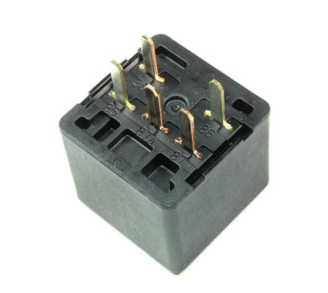 Omron Gm Automotive 5 Pins Relay Mpn 12177234 7234 Relays And Sensors