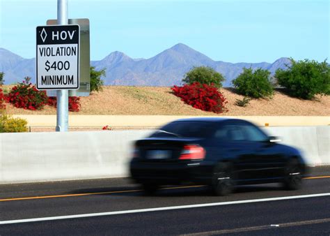 Arizona Hov Lane Violations Rising Cronkite News Az Pbs