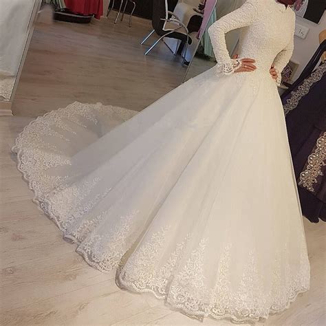 2021 White Arabic Muslim Wedding Dresses Princess High Neck Long