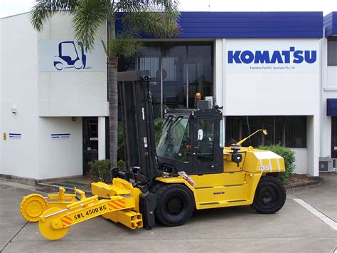 Engine Forklifts Komatsu Tyre Handler 10 To 25 Tonne Capacity Ic