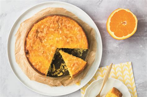 Aus dem ofen nehmen, kurz abkühlen lassen und anschließend genießen. Blutorangen-Kuchen fettarm und glutenfrei - Holla die Kochfee