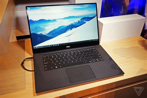 Dell Is Bringing The Borderless Infinity Display To Its 15 Inch Xps
