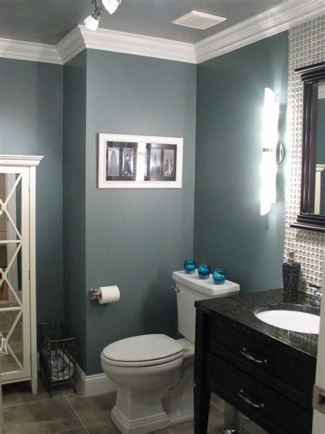 Benjamin moore small bathroom paint colors 2021 mustang. Stylish Bathroom Updates | HGTV