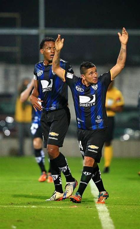 Este vector de la camiseta del uniforme del independiente del valle compartimos gracias por a: Fútbol Mundial Kits - Uruguay: Independiente del Valle ...