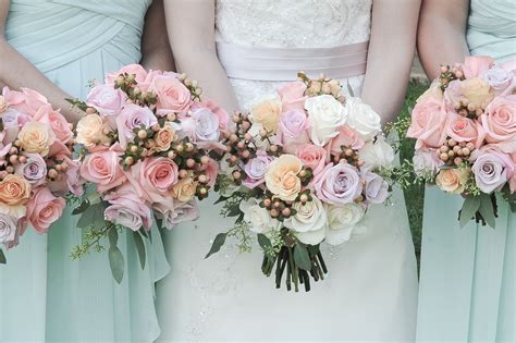 Pastel Rose Bouquets