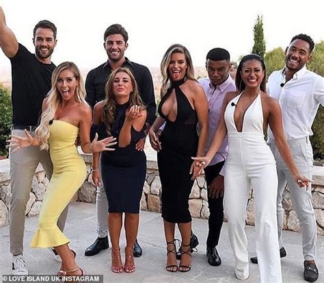 Love Island First Season Cast Uk Smithcoreview