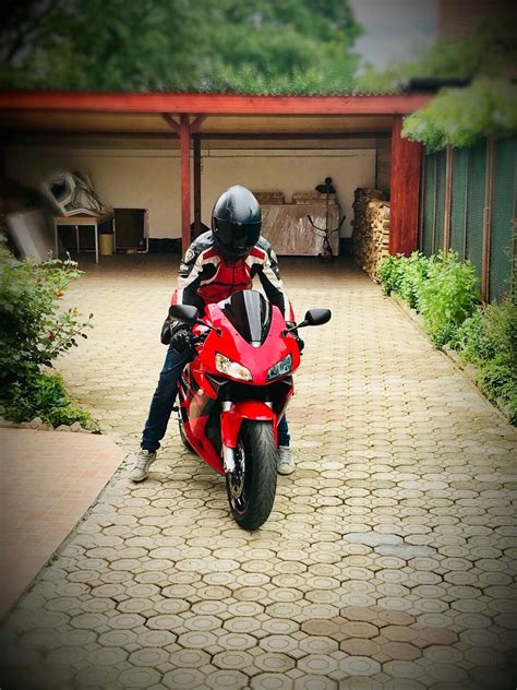 Green/black honda cbr 600rr complete fairing set! Pin by Robert Black Helmet on Honda CBR 600 RR | Honda cbr ...
