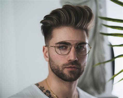 15 Gorgeous Quiff Hairstyles For Men Of All Ages StylesRant Quiff