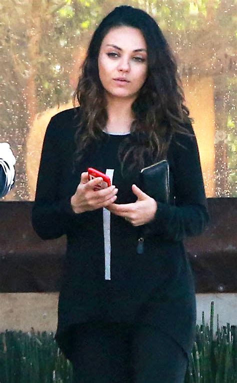 Mila Kunis Goes To Lunch Without Makeup—see Her Fresh Face Look E