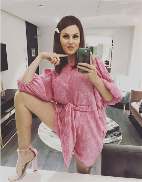 51 Hot Pictures Of Ellie Taylor Are A Genuine Masterpiece The Viraler