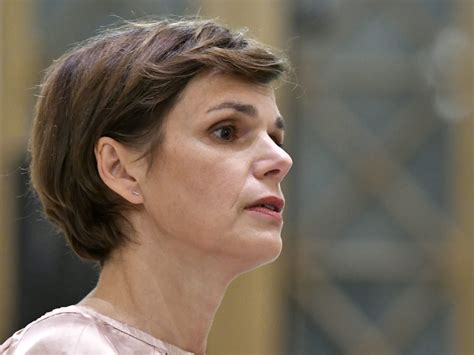 Kurz hat trotz warnungen und wider besseres wissen diese fpö in die regierung geholt. Meinungsumfrage: Schwieriger Start für Rendi-Wagner ...