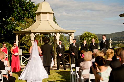 A Formal Garden Wedding At Topiaries Beaumont House Jessica And Guy