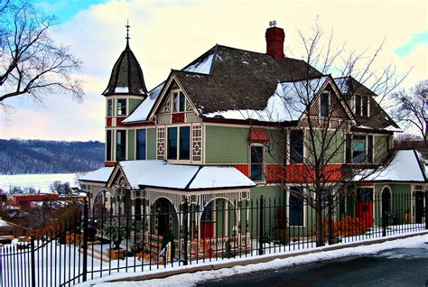 These 10 Amazing Homes In Minnesota Will Blow You Away Victorian