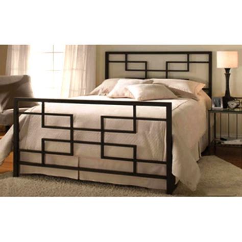 Wrought Iron Bed For Exclusive House Look Decor Inspirator