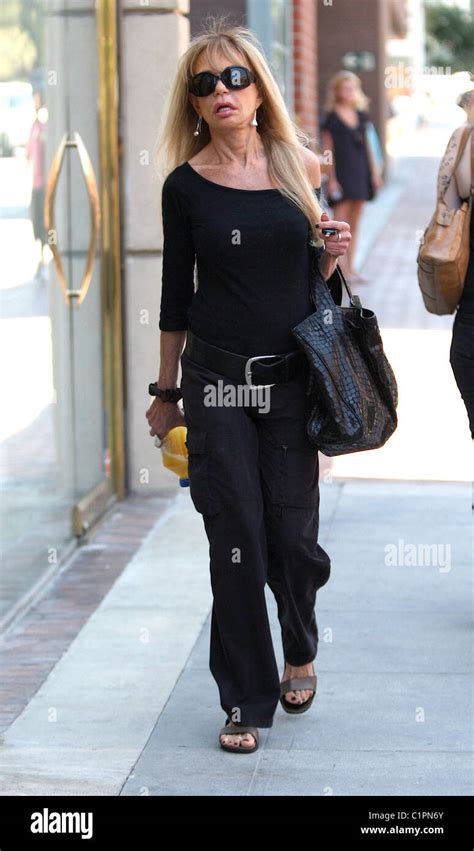Dyan Cannon Leaves A Medical Building In Beverly Hills Los Angeles