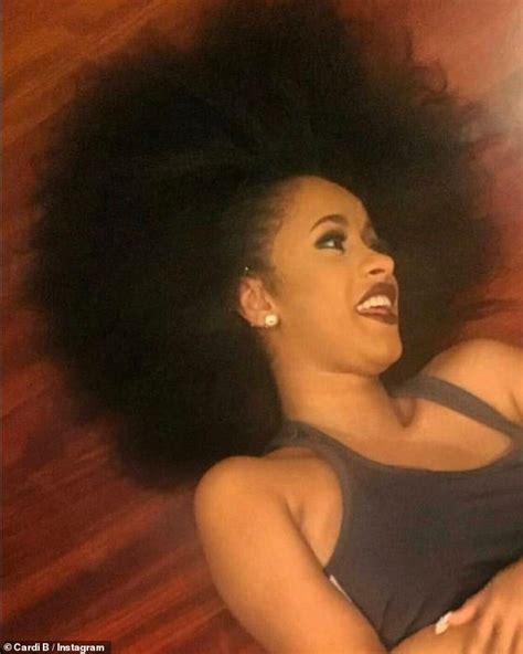 Cardi B Dons A Bikini And Embraces Natural Hair Texture On Instagram Natural Hair Styles