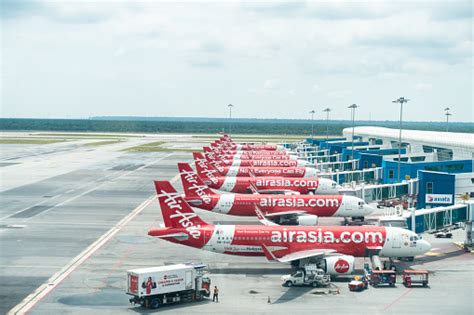 They are identified alphabetically and according to whether they use klia or klia2. Air Asia Aircrafts Docking At Klia2 Kuala Lumpur ...