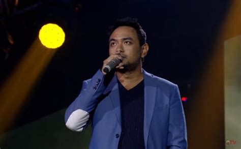 Sering Dikira Mualaf 7 Artis Ini Ternyata Beragama Islam Sejak Lahir