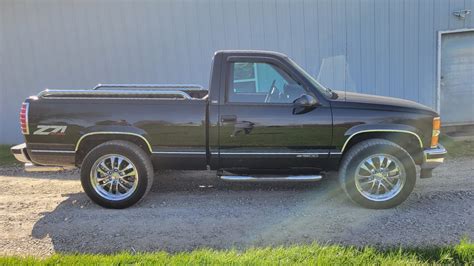 1996 Chevrolet 1500 Z71 Pickup At Indy 2022 As J32 Mecum Auctions