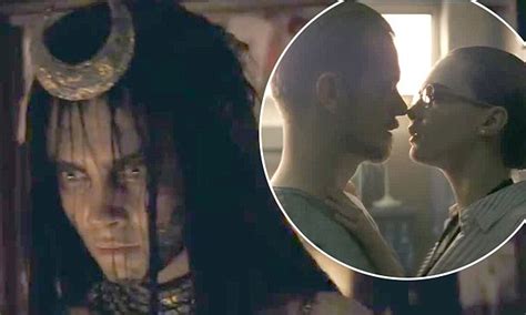 Cara Delevingne Looks Incredible As Enchantress In Suicide Squad Trailer
