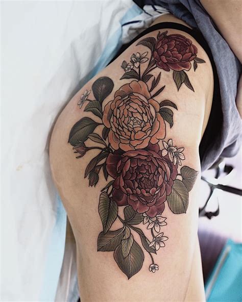 Closer Up Floral Thigh Tattoos Flower Hip Tattoos Hip Tattoo