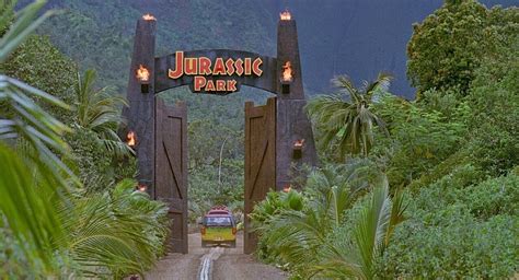 Jurassic Park Stomps Back Into Movie Theaters For 25th Anniversary