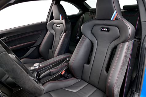 You can set the manually adjustable driver's seat quite low to strike a wonderful straightforward driving position. BMW M2 CS: Ultimate Driving Machine | Dyler