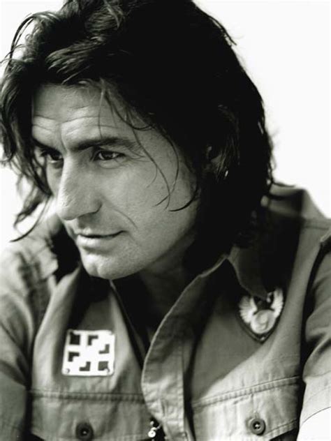 Последние твиты от luciano ligabue (@ligabue). Ligabue: Il nuovo Album e il Tour Europeo - Sitissimo.com
