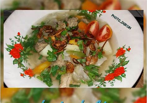 Sobat cookpad, syenni gemilang @syennig asal jakarta terinspirasi membuat sop kaki kambing estu rame. Resep Sop kambing kuah bening oleh Darsih IbueKirana - Cookpad
