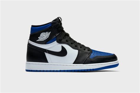 The air jordan i was the first shoe to be worn in the nba with multiple colors. Here's How Much the Air Jordan 1 "White Royal" Is ...