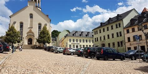ˈaʊ.ɐbax (listen)) is a town in the vogtlandkreis, saxony, germany. Altmarkt der Stadt Auerbach/Vogtland • Platz » Vogtland ...