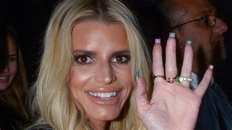 tragic details about jessica simpson