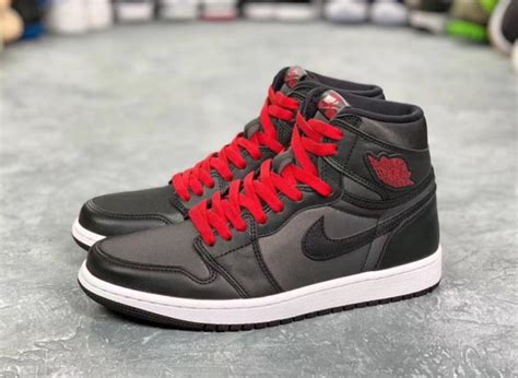Novus #1 and novus# 2 acrylic cleaner and acrylic polish are items you really need to keep your custom acrylic displays looking like new. 【2020年1月18日発売】Air Jordan 1 "Black Satin"【エア ジョーダン 1 ハイ ...