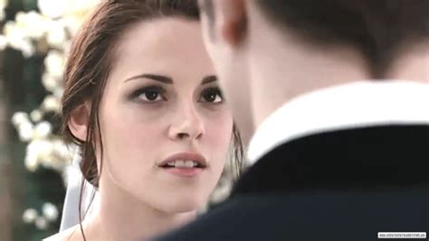 Breaking Dawn Part 1 Tv Spot “whats A Wedding Without Some Drama